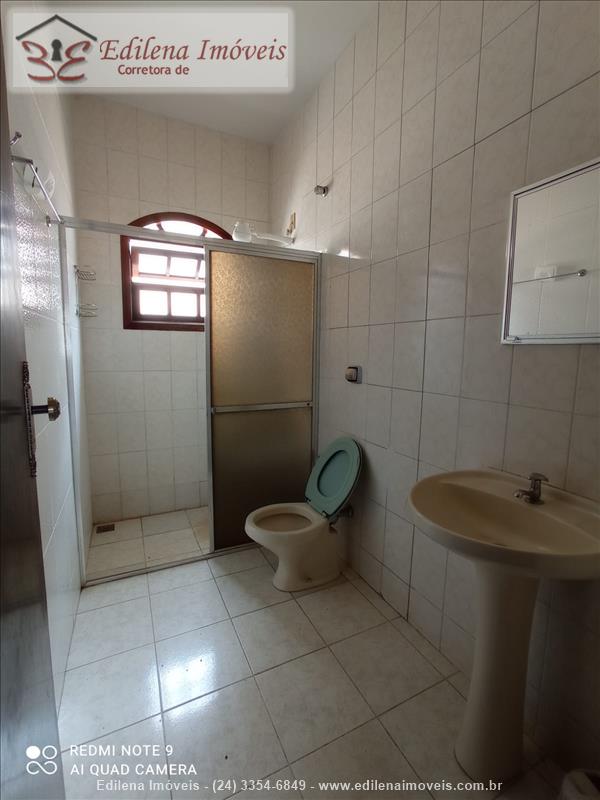 Casa para Alugar no Vila Julieta em Resende