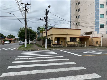 Casa comercial à Venda
