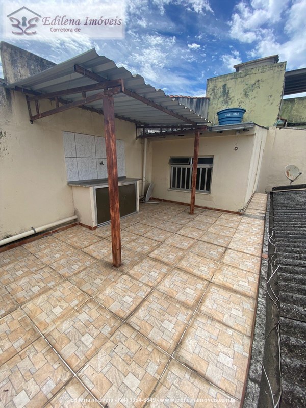 Casa a Venda no Vila Julieta em Resende