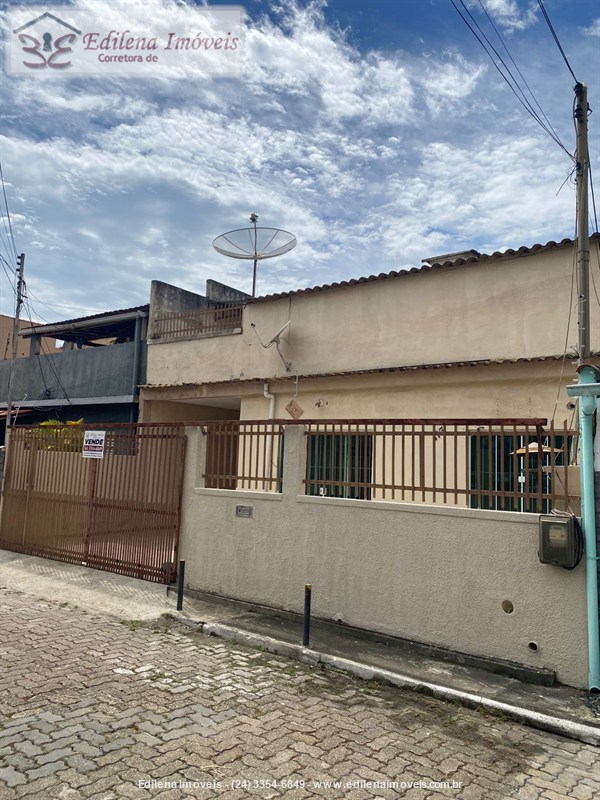 Casa a Venda no Vila Julieta em Resende