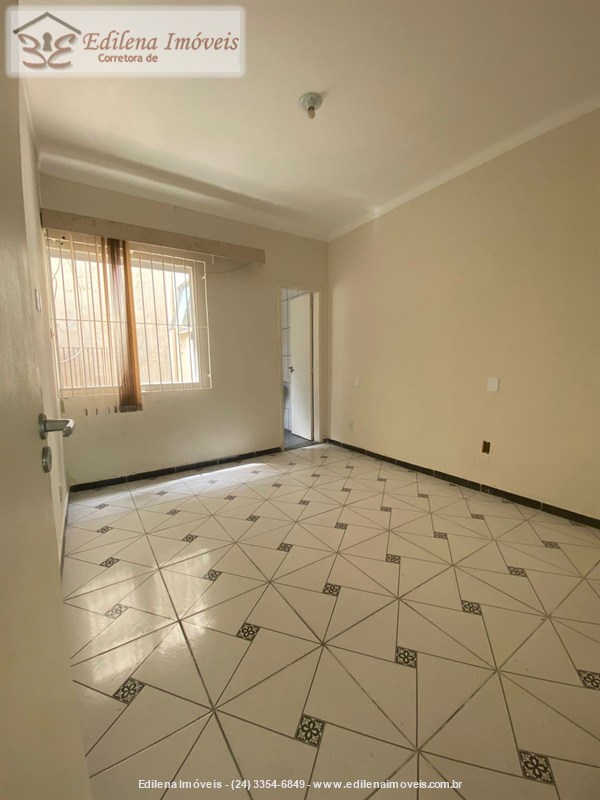 Casa a Venda no Vila Julieta em Resende