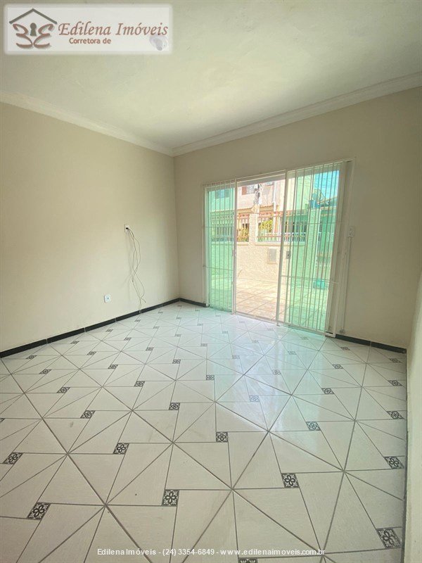 Casa a Venda no Vila Julieta em Resende