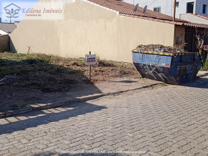 Terreno a Venda no Jardim Aliança II em Resende