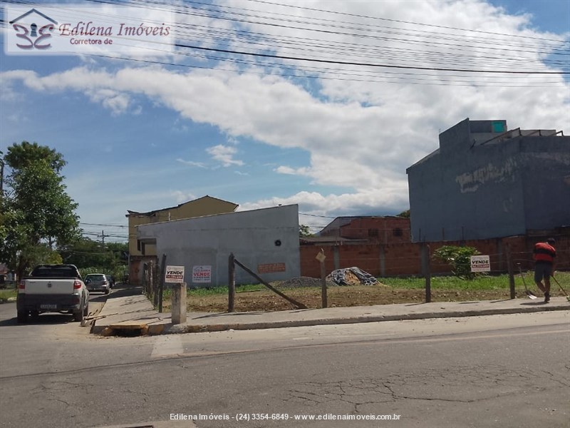 Terreno a Venda no Jardim Beira Rio em Resende