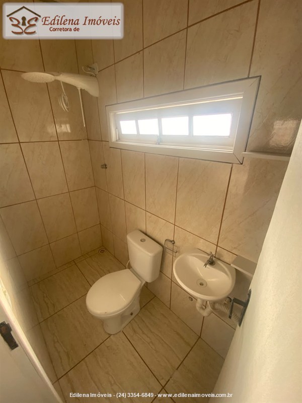 Casa para Alugar no Vila Julieta em Resende