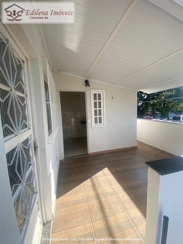 Casa para Alugar no Vila Julieta em Resende