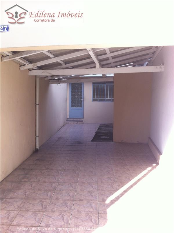 Casa para Alugar no Vila Julieta em Resende