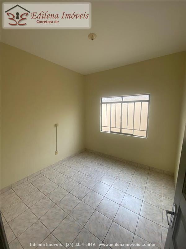 Casa para Alugar no Vila Julieta em Resende