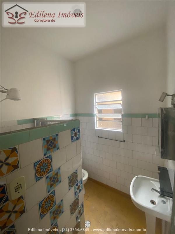 Casa para Alugar no Vila Julieta em Resende