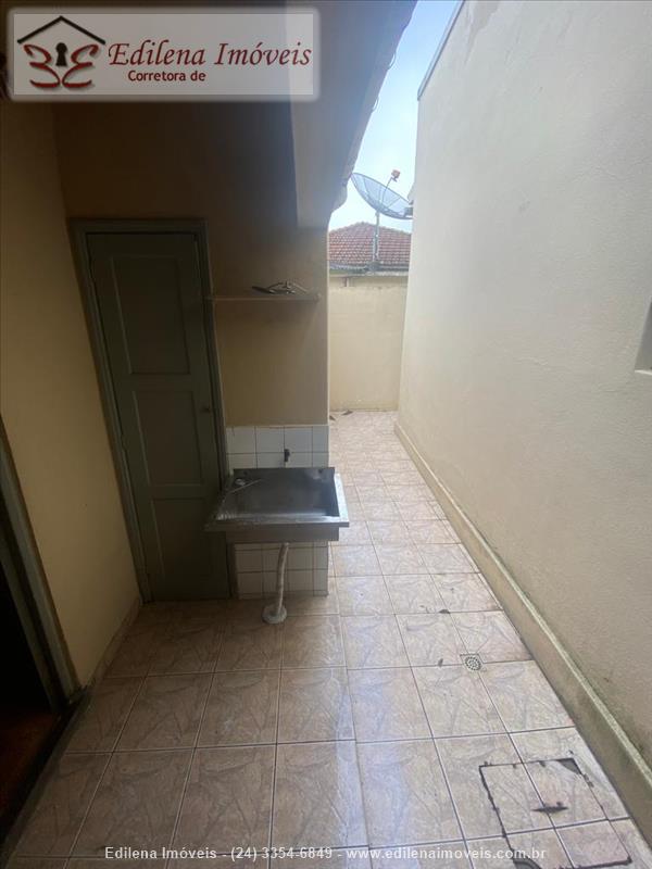 Casa para Alugar no Vila Julieta em Resende