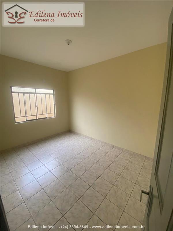 Casa para Alugar no Vila Julieta em Resende