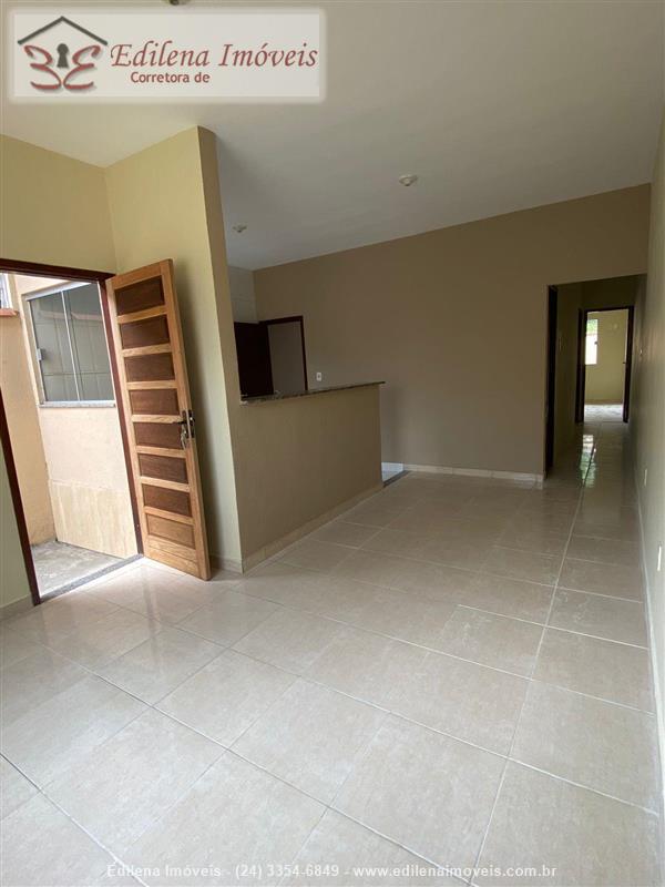 Casa a Venda no Jardim D'Oeste em Resende