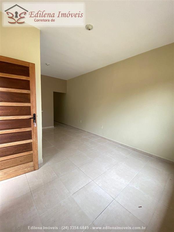 Casa a Venda no Jardim D'Oeste em Resende