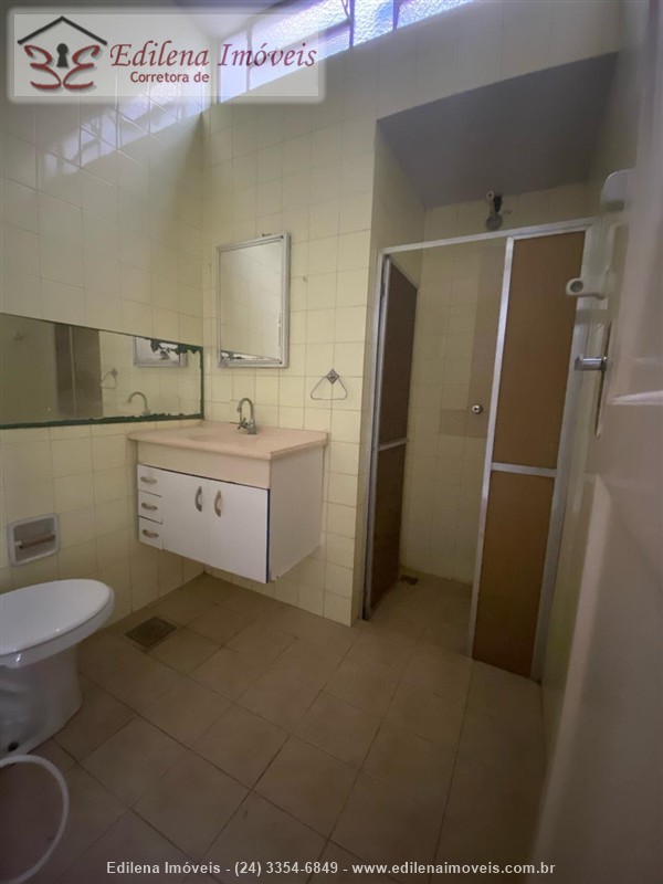 Casa comercial para Alugar no Manejo em Resende