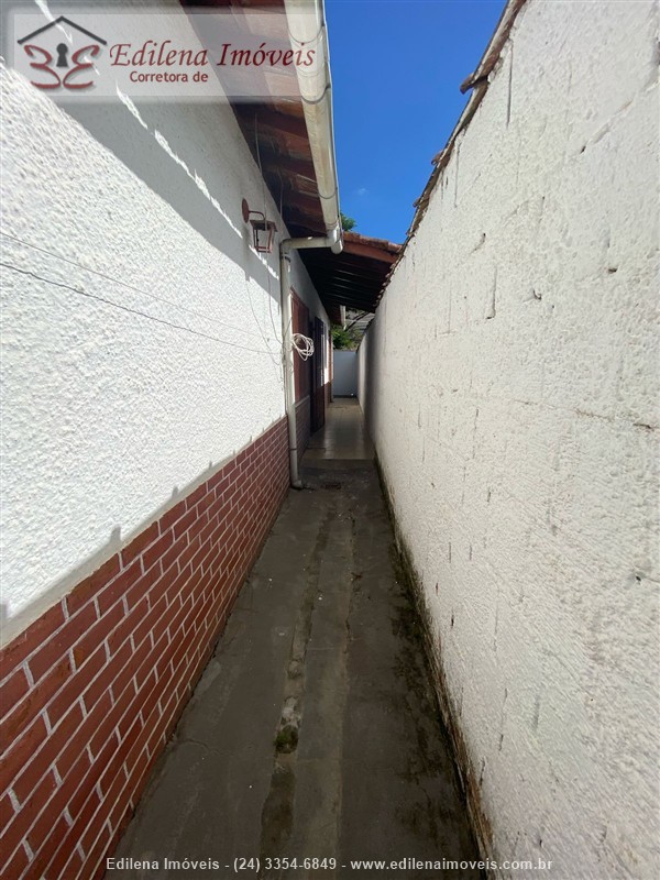 Casa comercial para Alugar no Manejo em Resende