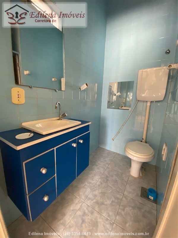 Casa comercial para Alugar no Manejo em Resende