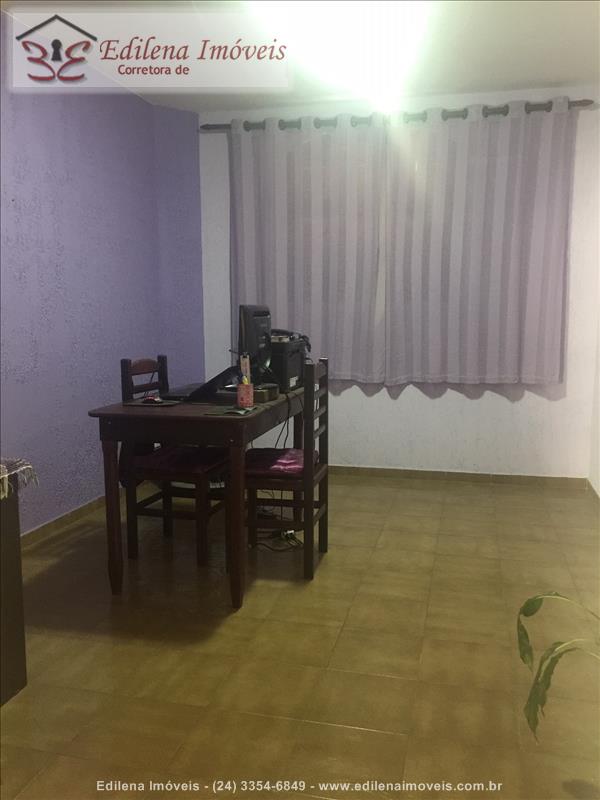 Casa a Venda no Santa Isabel em Resende