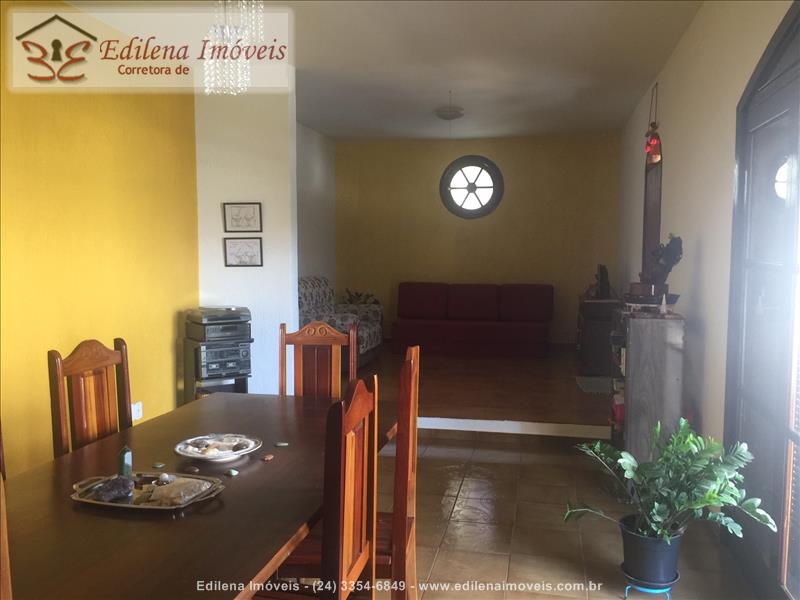 Casa a Venda no Santa Isabel em Resende