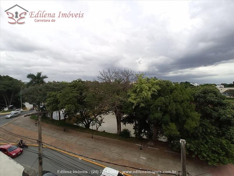 Apartamento a Venda no Comercial em Resende
