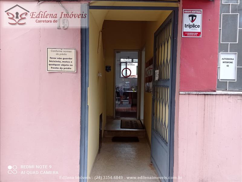 Apartamento a Venda no Comercial em Resende