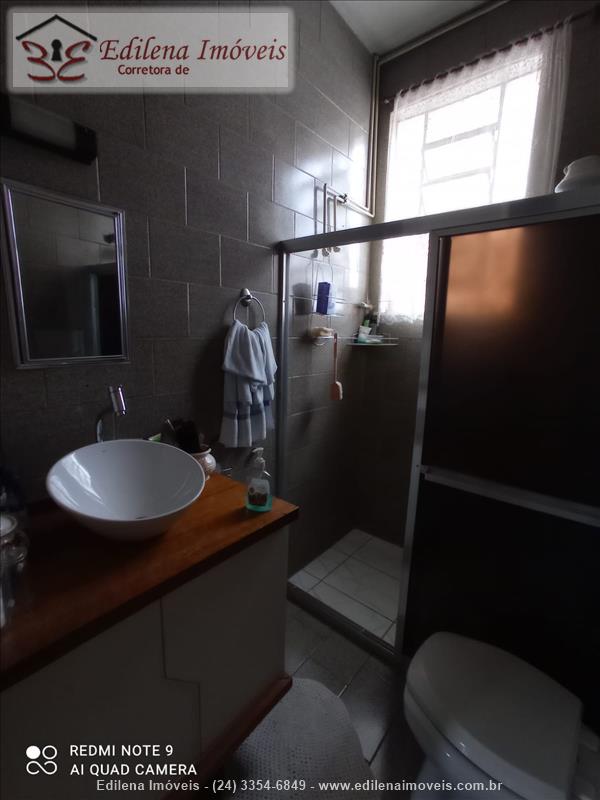 Apartamento a Venda no Comercial em Resende