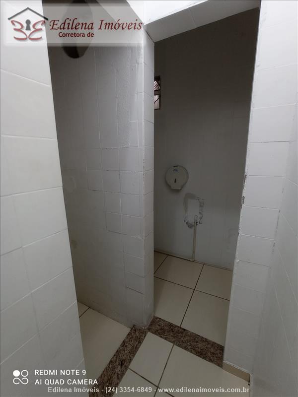Casa comercial para Venda ou Alugar no Manejo em Resende