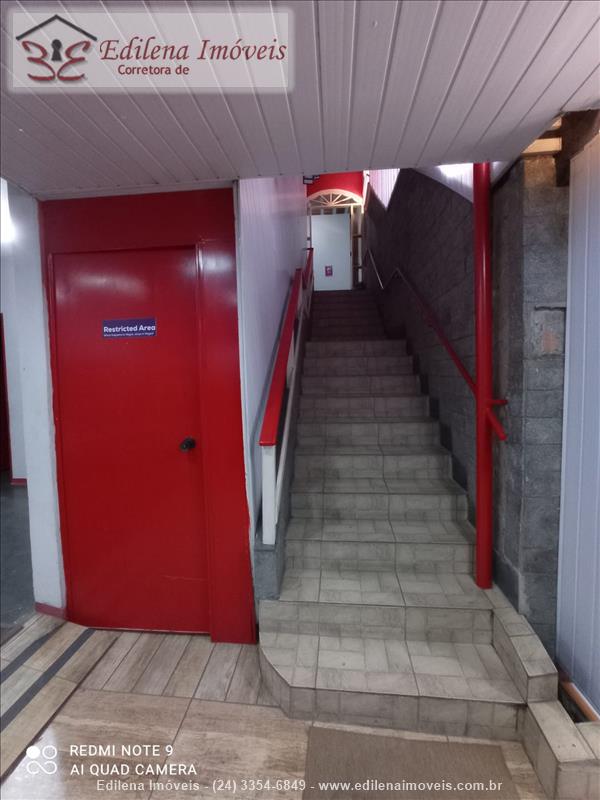Casa comercial para Venda ou Alugar no Manejo em Resende