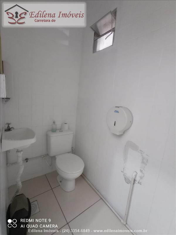 Casa comercial para Venda ou Alugar no Manejo em Resende