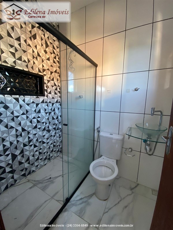 Casa para Alugar no Vila Julieta em Resende