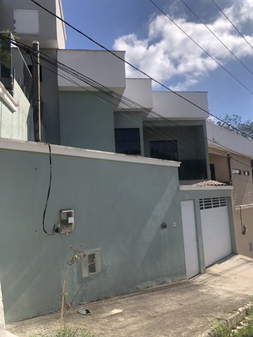 Casa à Venda