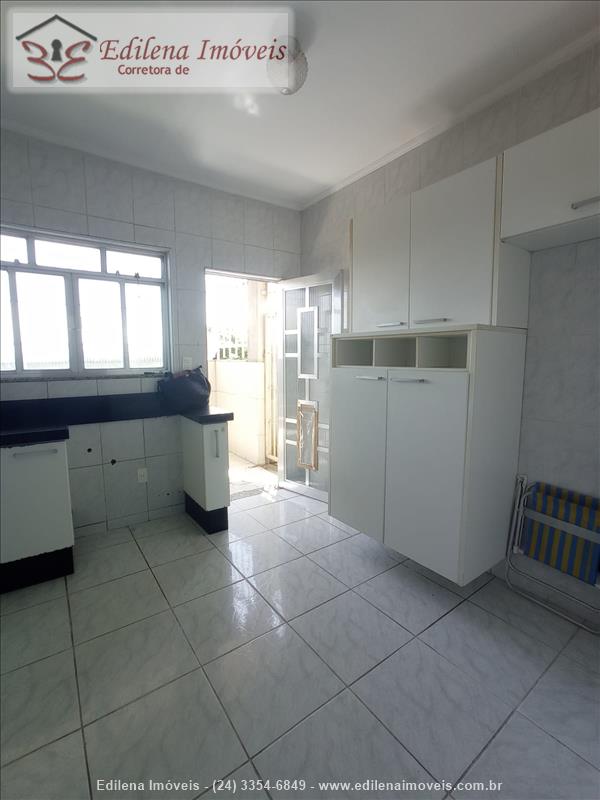 Casa a Venda no Vila Moderna em Resende