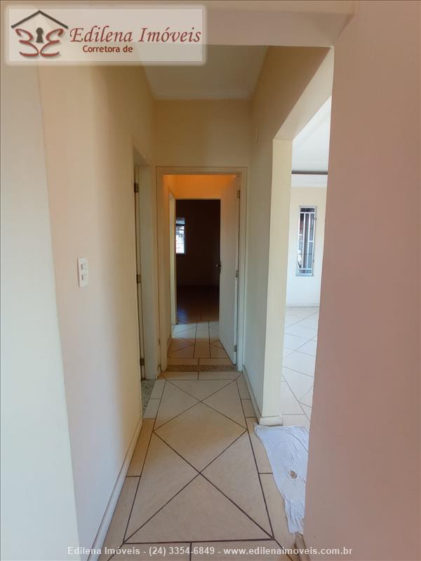 Casa a Venda no Vila Moderna em Resende