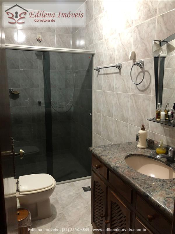 Casa a Venda no Vila Julieta em Resende