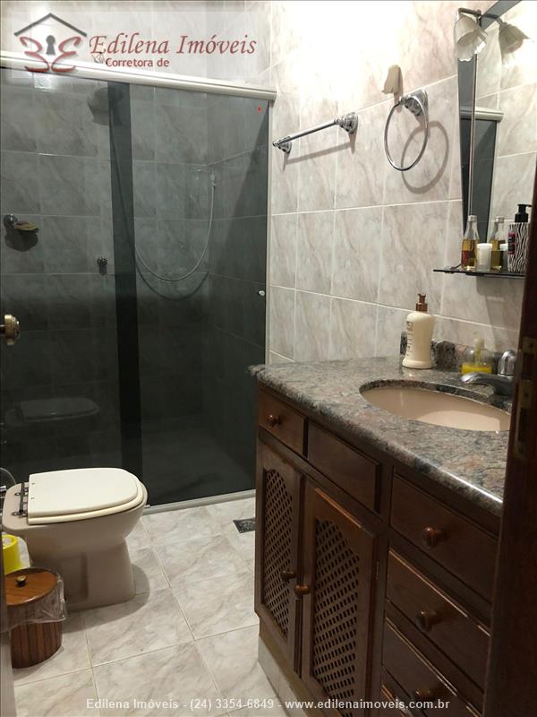 Casa a Venda no Vila Julieta em Resende