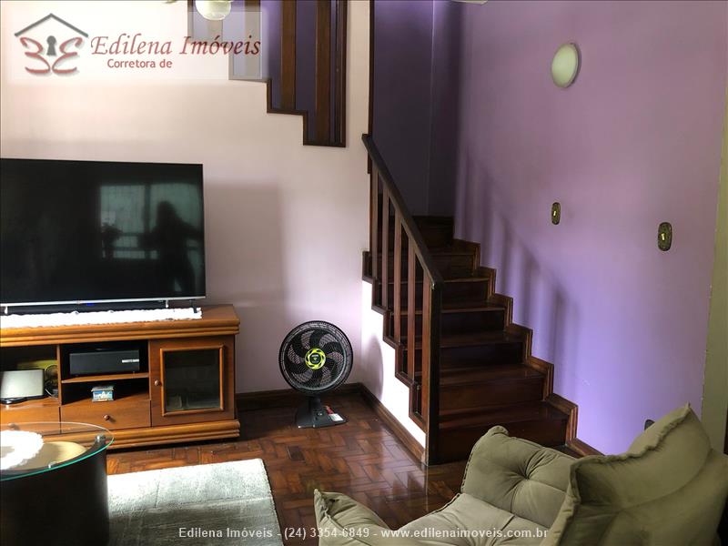 Casa a Venda no Vila Julieta em Resende