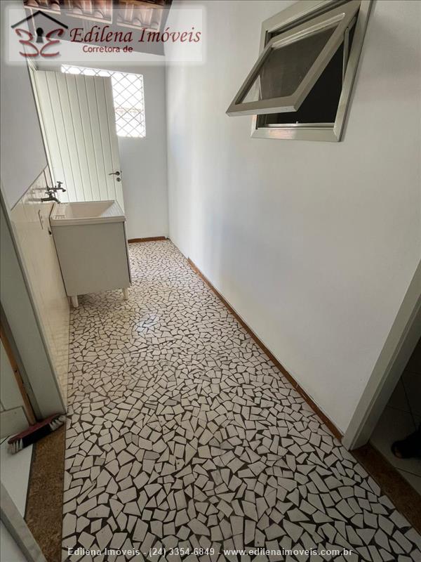 Casa a Venda no Jardim Brasília em Resende