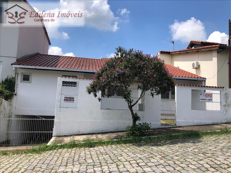 Casa a Venda no Jardim Brasília em Resende