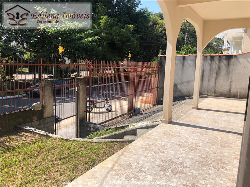 Casa a Venda no Morada da Colina I II III em Resende