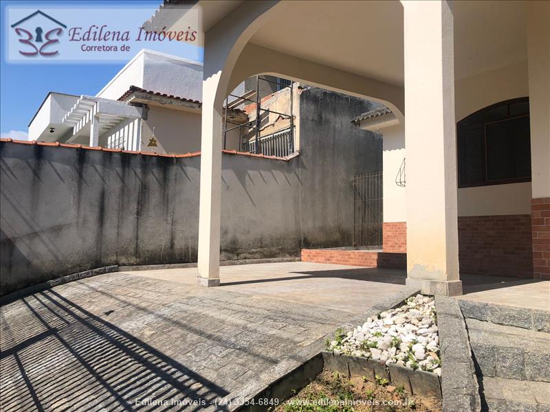 Casa a Venda no Morada da Colina I II III em Resende