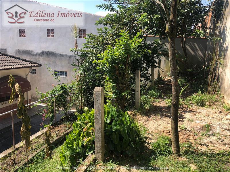 Casa a Venda no Morada da Colina I II III em Resende