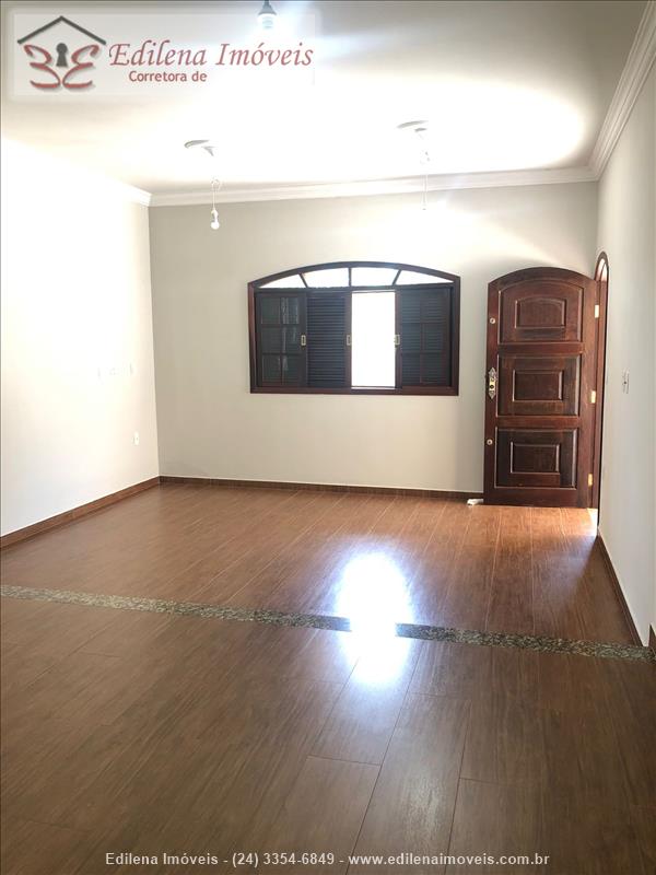 Casa a Venda no Morada da Colina I II III em Resende