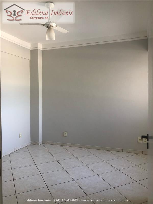 Apartamento para Alugar no Comercial em Resende