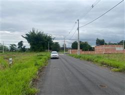 Terreno à Venda