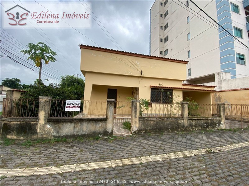 Casa comercial a Venda no Vila Julieta em Resende