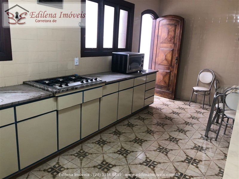 Casa a Venda no Jardim Brasília 2 em Resende