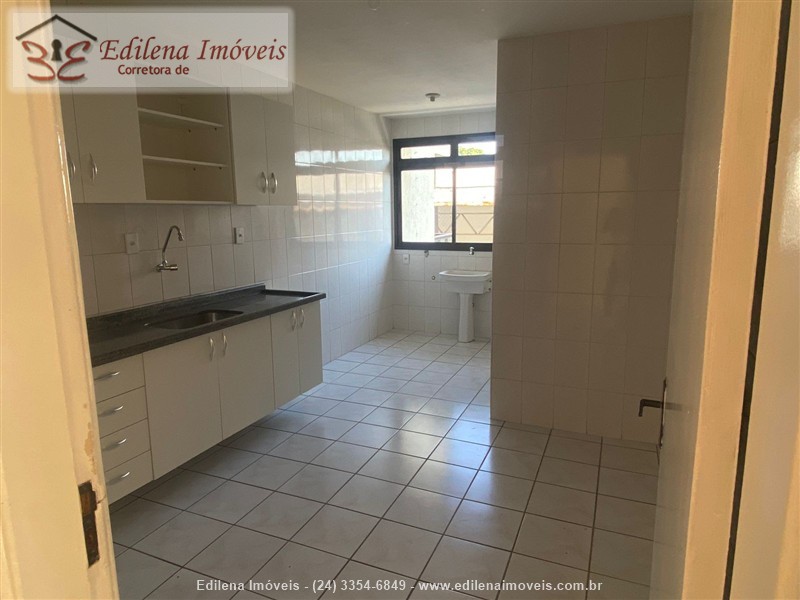 Apartamento a Venda no Comercial em Resende